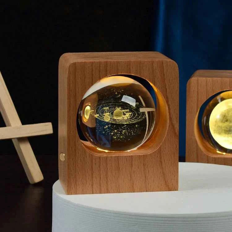 Beech 3D Laser Engraving Night Light with Elk and Jellyfish, Dimmable LED USB Lamp for Bedroom Decoration and Gifts
